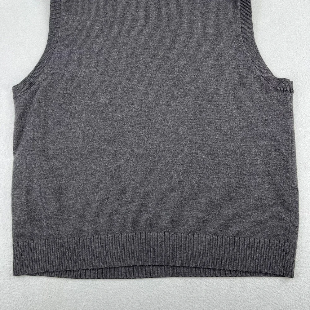 Banana Republic Mens XL Gray 100% Italian Merino Wool V-Neck Sweater‎ Vest